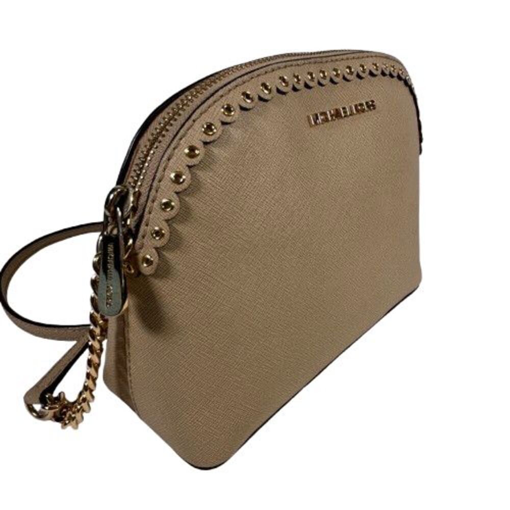 Michael Kors Jet Set Dome Crossbody Bag Beige Leather Gold Chain Stud Details - Picture 2 of 16